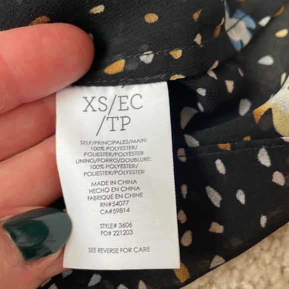 Cabi style 3606 Cluster Cami. XS. EUC - Picture 4 of 5